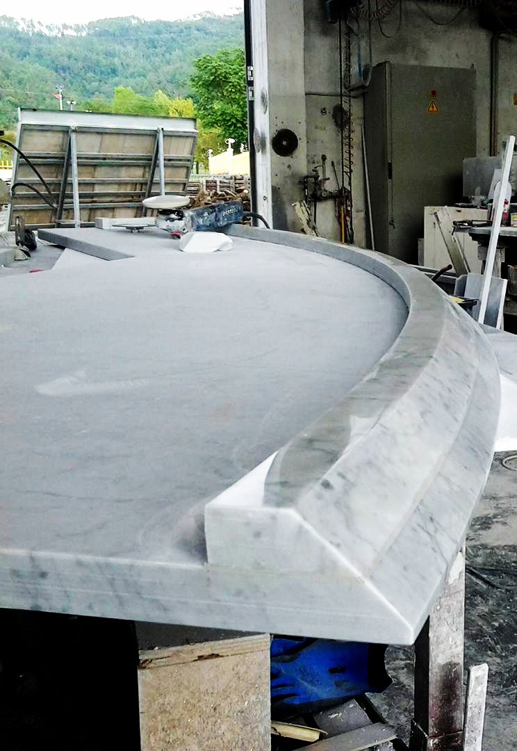 Particolare Di Lavorazione Per Bancone In Marmo